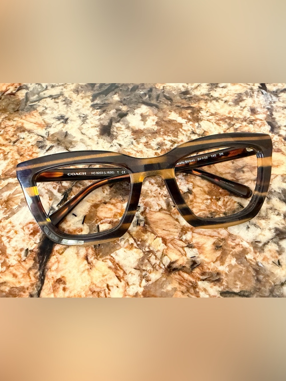 Coach HC 8203 Brown Tortoiseshell Rectangular Glasses with Gold Logo *Fram